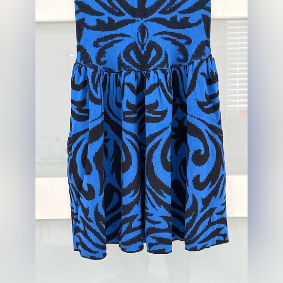 TORN BY RONNY KOBO BLUE BLACK STRETCHY MATERIAL DRESS SIZE SMALL - Picture 11 of 16